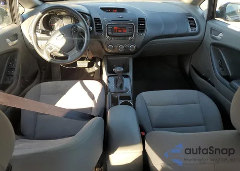 2017 Kia Forte Lx z USA, uszkodzony, nr VIN 3KPFK4A76HE039721